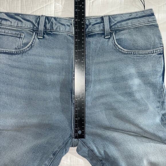 Joe's Jeans Women's High Rise Straight Leg Faded Wash Size 33 - Picture 9 of 10